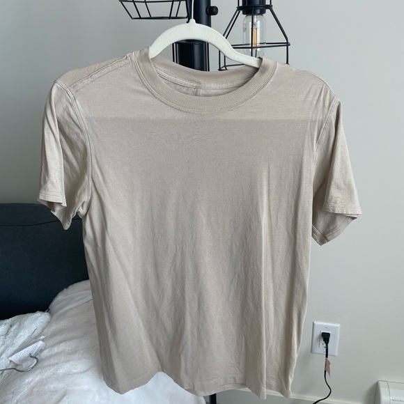 Lululemon All Yours Tee - Picture 3 of 4